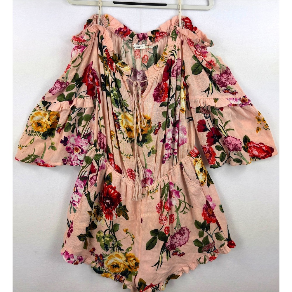 Blu Pepper Floral‎ Cold Shoulder Romper Womens L Pink Ruffle Tassel Tie